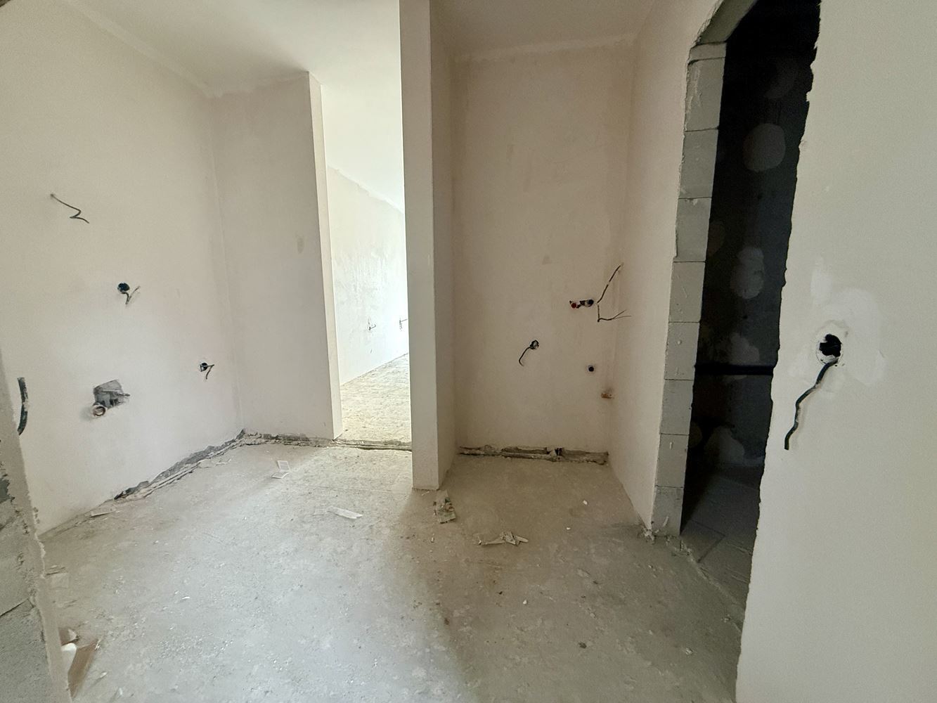 Geräumiges Studio mit Meerblick in Sveti Vlas – Fertigstellung nach Ihrem Geschmack möglich