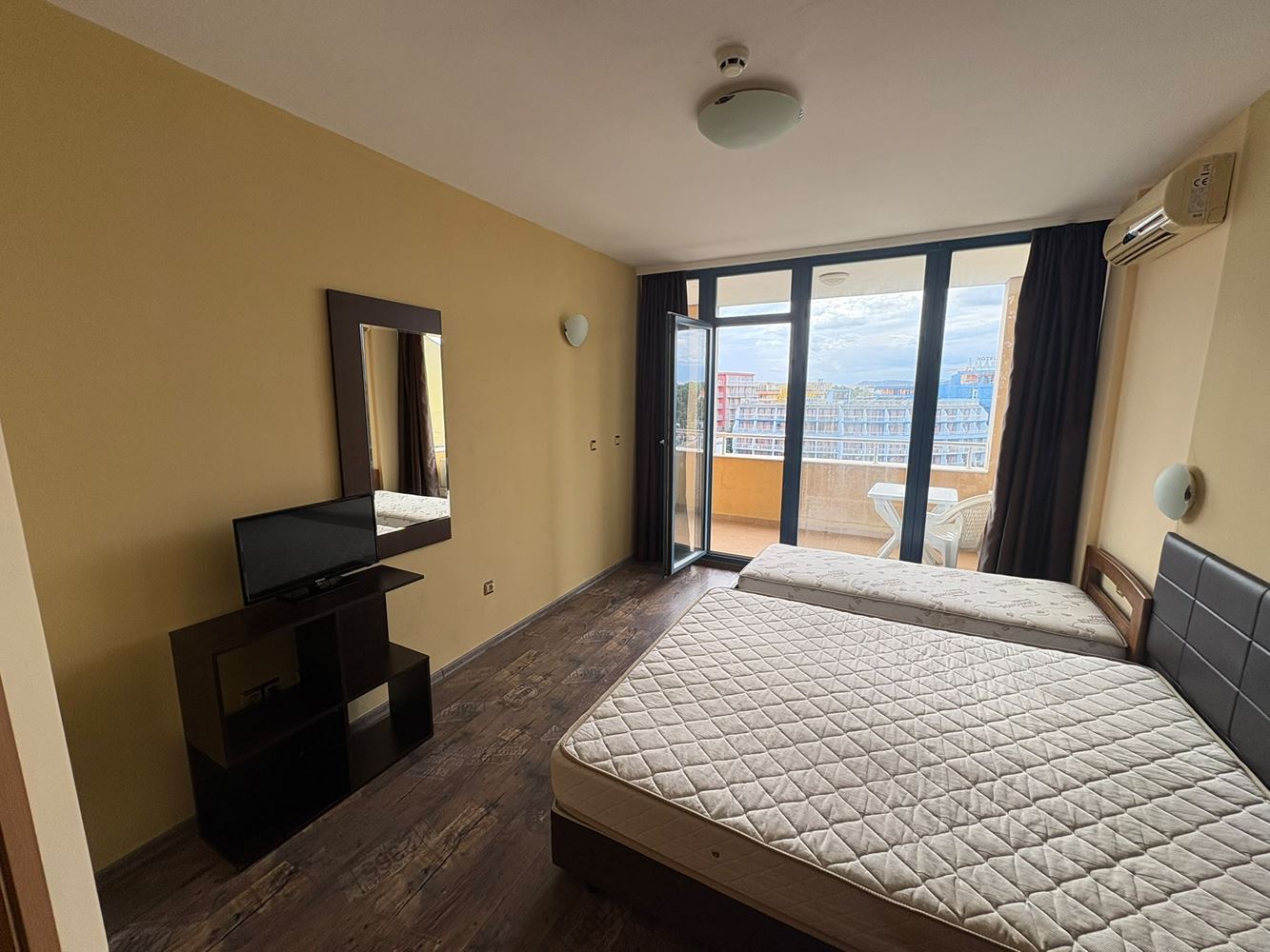 3-Zimmer-Wohnung in Sunny Beach – großzügiges Wohnen, Komfort und Unterhaltung in einer Ferienanlage