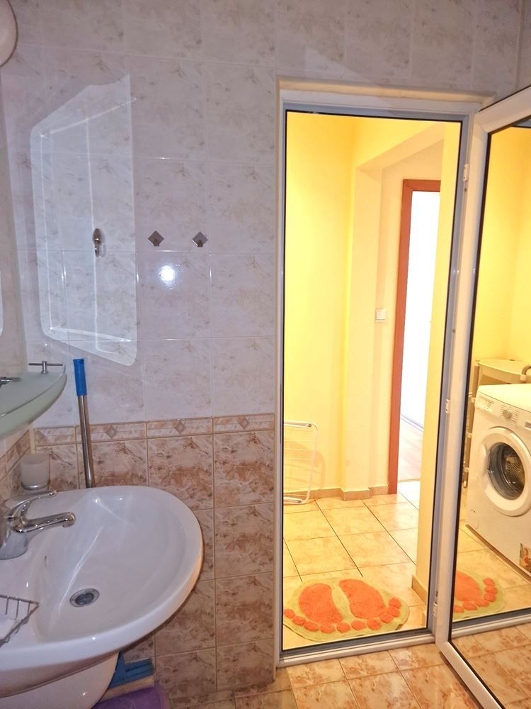 Helle Einzimmerwohnung in Nessebar – ohne Wartungsgebühr, mit Akt 16 und ausgezeichneter Lage