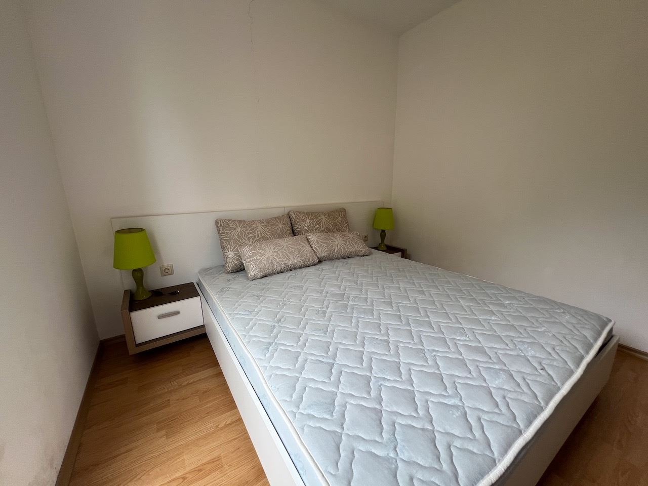 Sonnige Wohnung mit einem Schlafzimmer und herrlichem Blick auf den Park in Sonnenstrand
