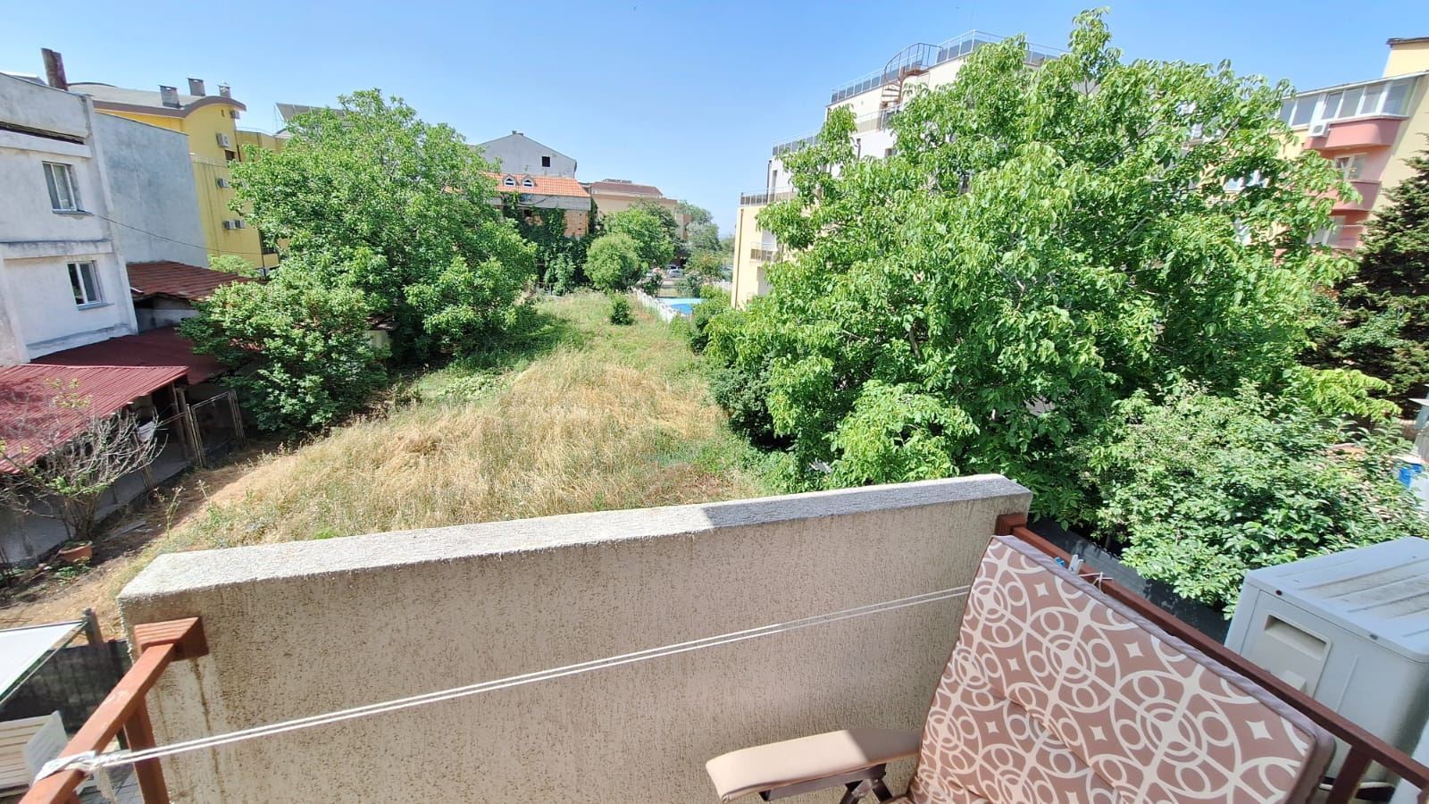 Studio in Ravda mit Swimmingpool und Stellplätzen – komfortable Immobilie am Meer zu einem erschwinglichen Preis