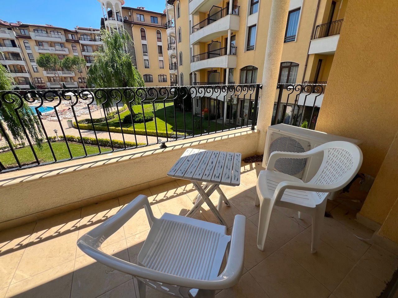 Komfort, Sicherheit und erstklassige Annehmlichkeiten – elegante Wohnung mit einem Schlafzimmer in Sunny Beach