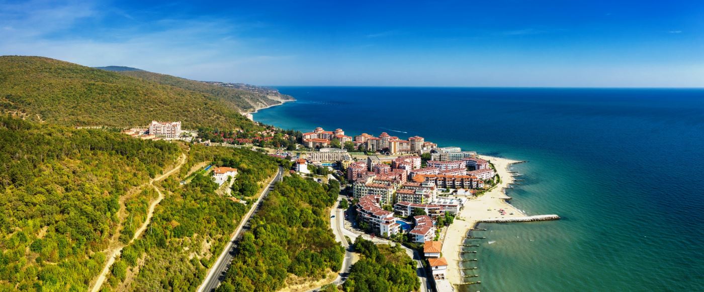 Möblierte Zwei-Zimmer-Wohnung direkt am Strand mit Meerblick in Elenite