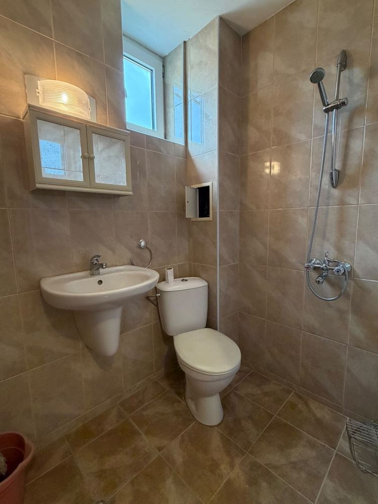 2-Zimmer-Wohnung mit Meerblick in Sveti Vlas, Ortsteil Intsaraki – Gemütlichkeit und Ruhe am Meer