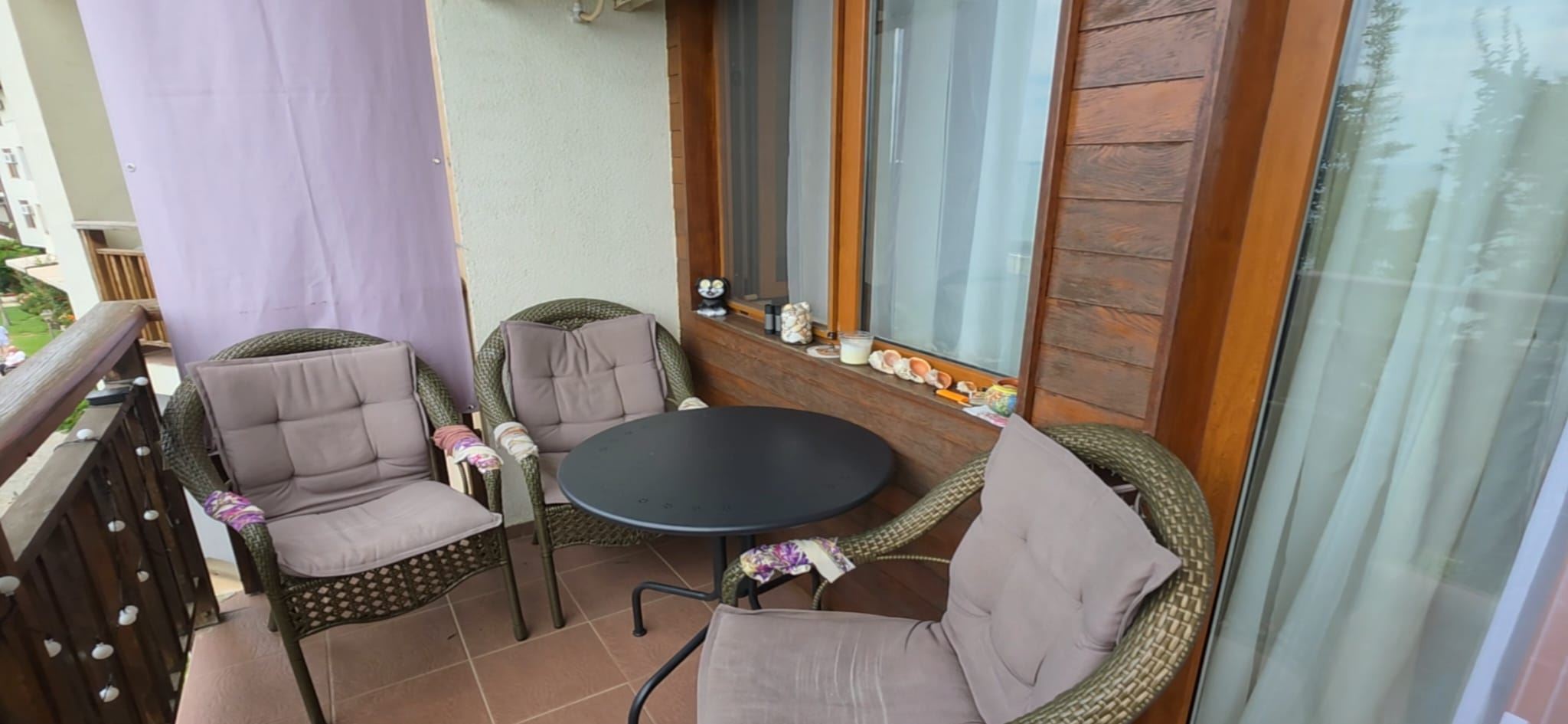 2-Zimmer-Wohnung mit frontalem Meerblick in erster Meereslinie in Sveti Vlas