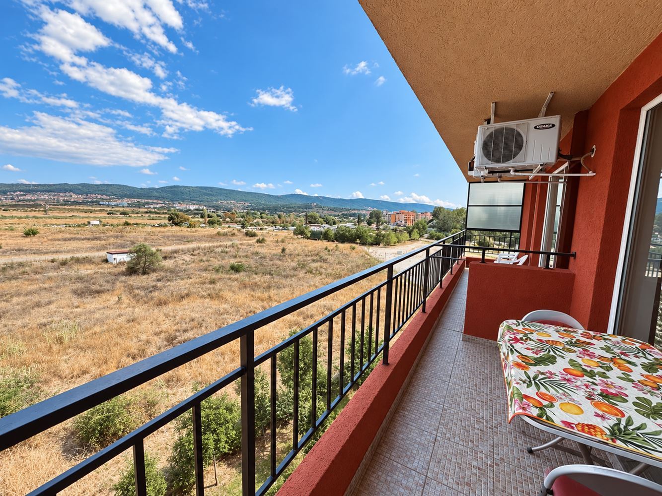 Helles und geräumiges Panorama-Studio in einer bevorzugten Ferienanlage in Sonnenstrand