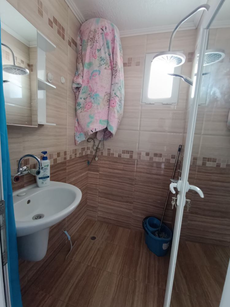 Drei-Zimmer-Wohnung ohne Instandhaltungsgebühr mit Meerblick in Sweti Wlas