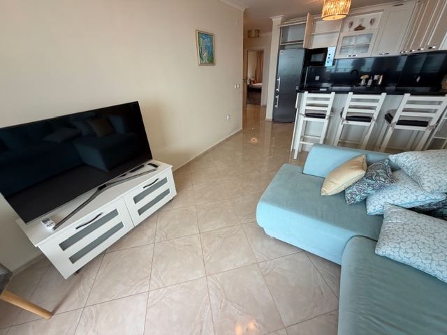 Frontale Meerespanorama in erster Meereslinie – 3-Zimmer-Wohnung in Sveti Vlas mit außergewöhnlicher Lage