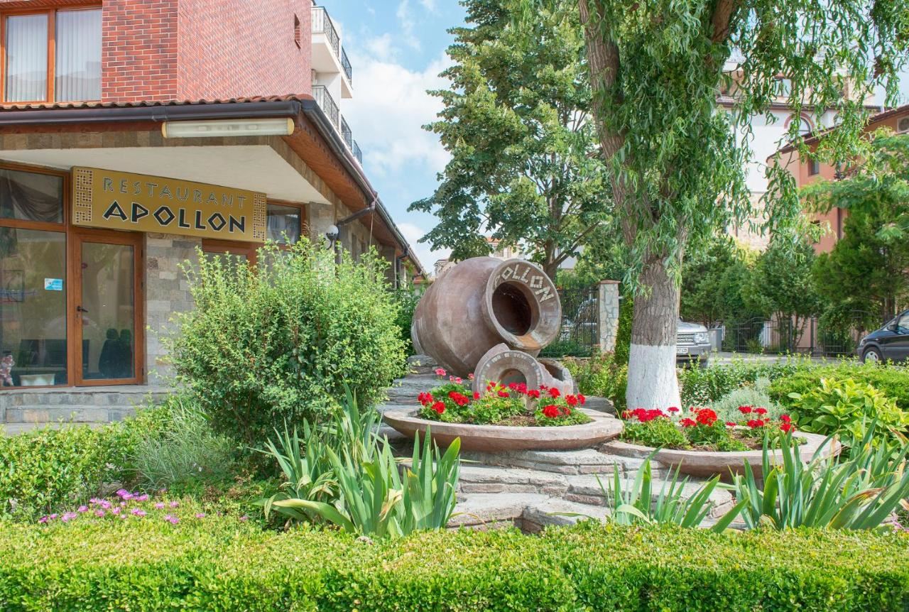 Apartment mit zwei Schlafzimmern und Poolblick in Nessebar – Raum, Komfort und ausgezeichnete Lage nur 300 Meter vom Meer entfernt