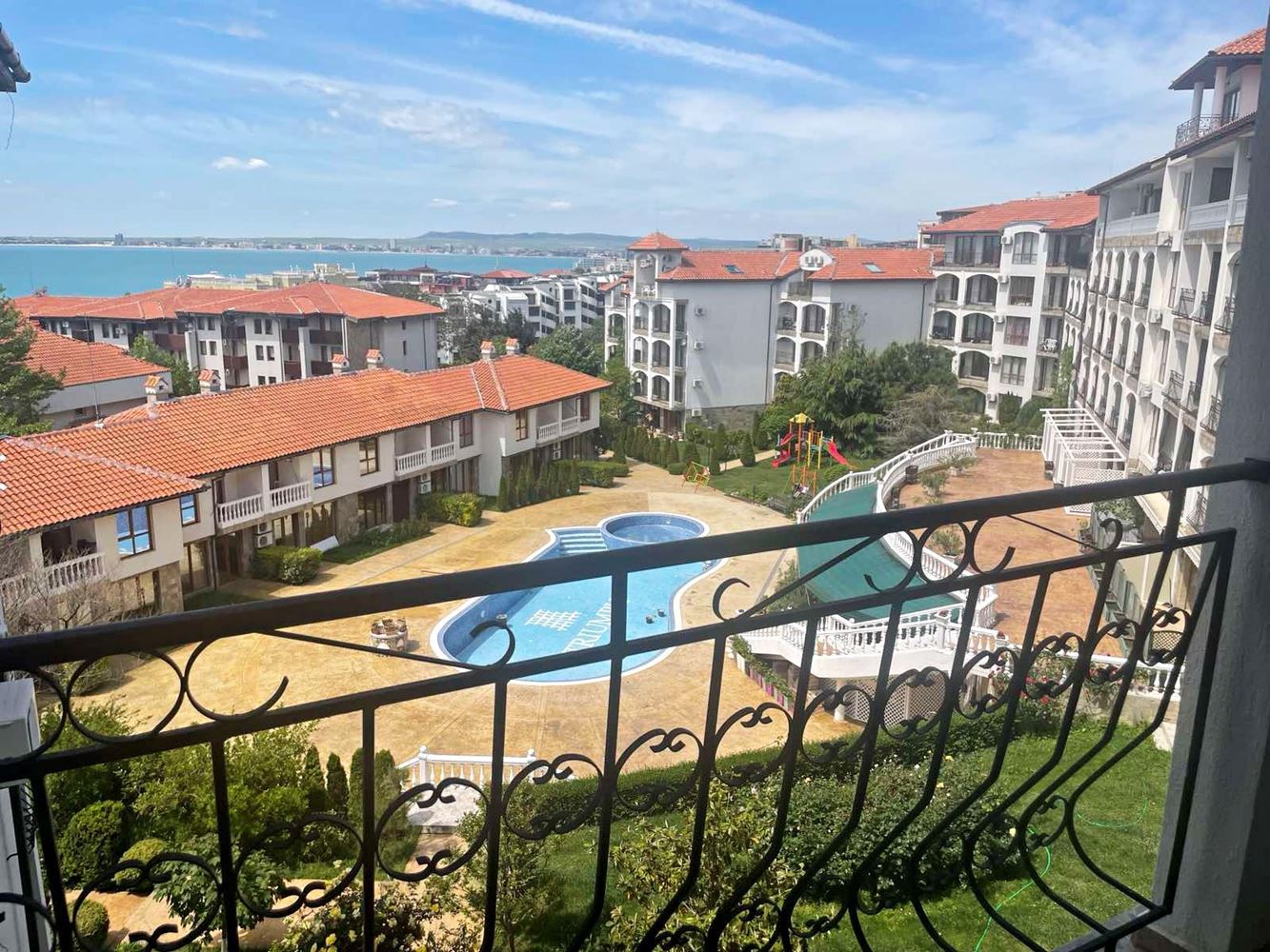 Geräumige 2-Zimmer-Wohnung mit Meerblick in Sveti Vlas