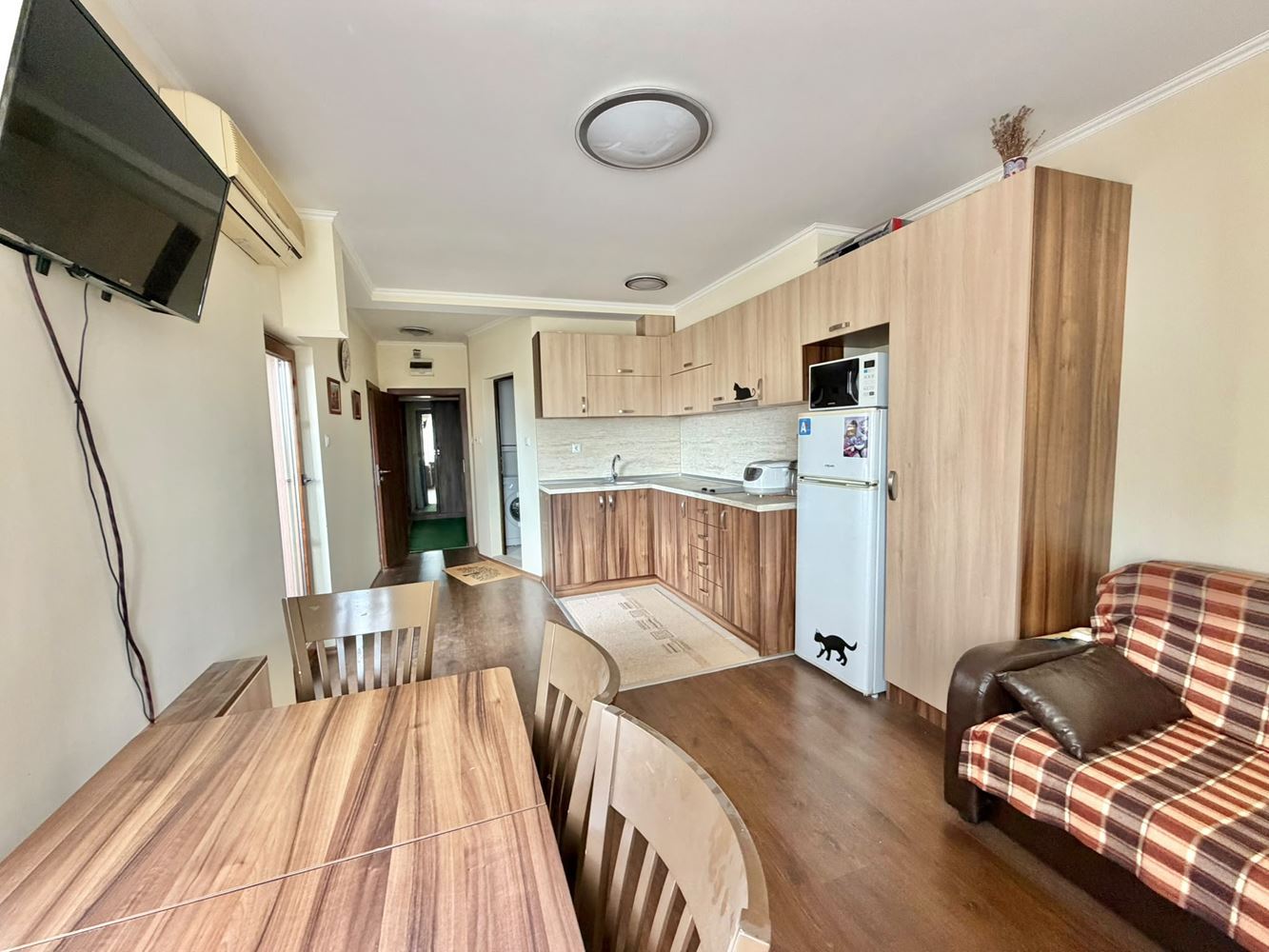 Zweizimmerwohnung mit Meerblick und niedriger Wartungsgebühr in Ravda