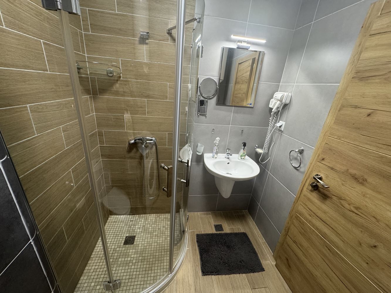Elegantes Studio in einer luxuriösen Anlage im Herzen von Sonnenstrand – Komfort, Stil und Prestige
