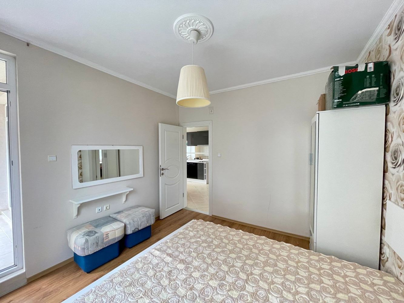 Gemütliche Zweizimmerwohnung mit Poolblick in einer ruhigen Wohnanlage in Sonnenstrand