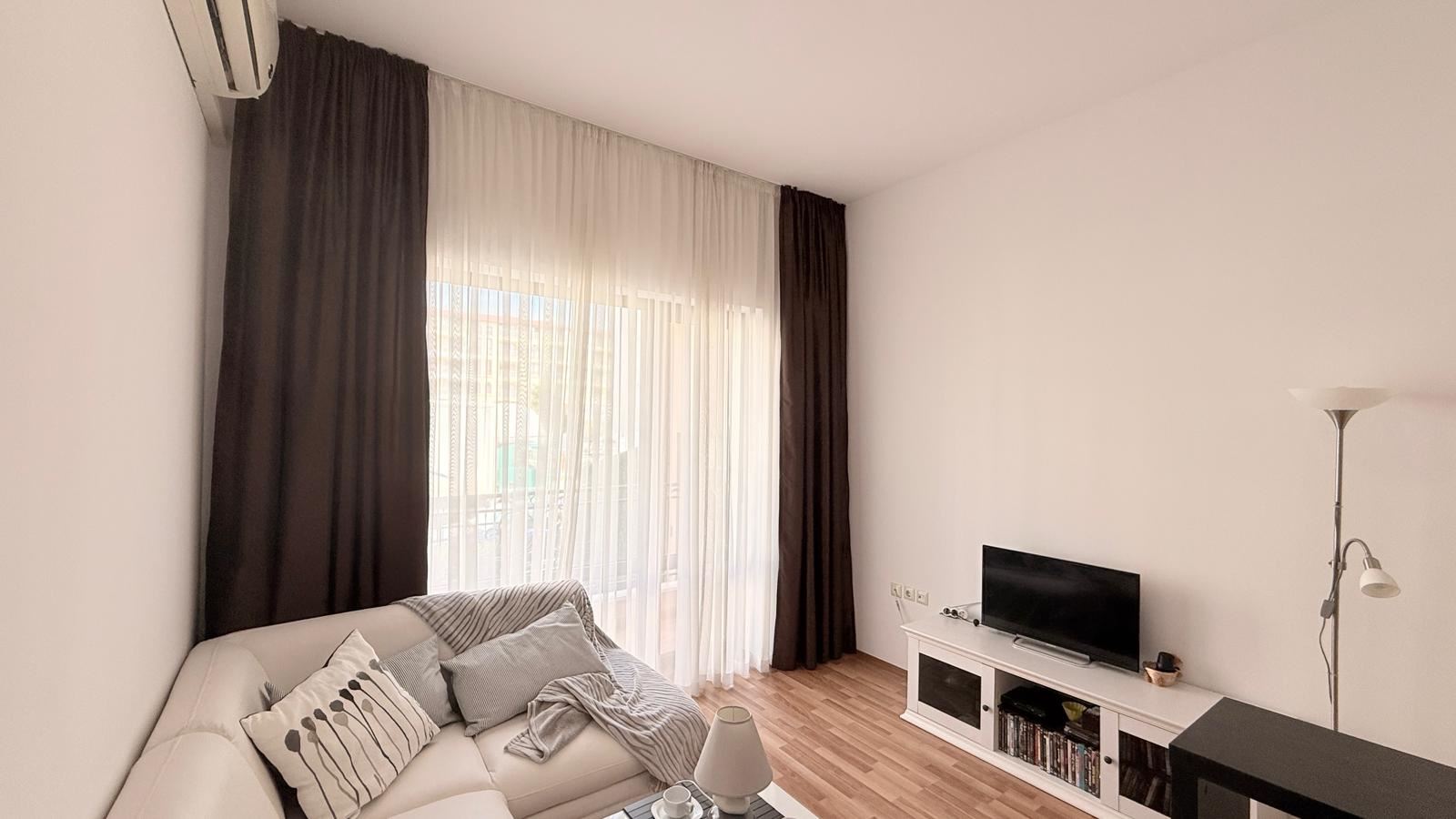 Gemütliches Studio in Sonnenstrand – komplett möbliert, mit kleinem Garten und ausgezeichnetem Vermietungspotenzial