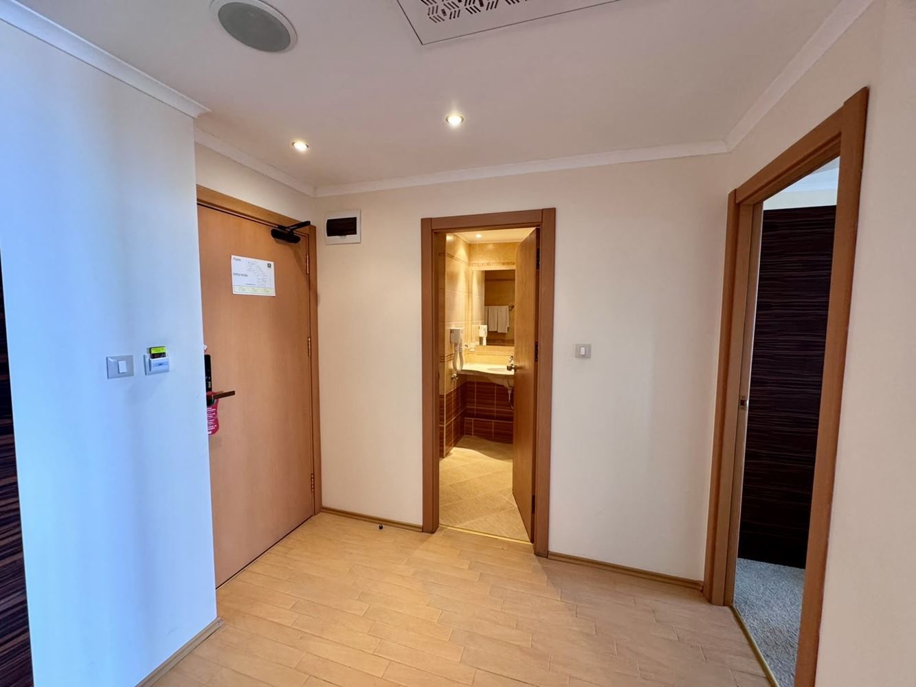 Zweizimmerwohnung in erster Meereslinie mit Panoramablick auf das Meer in Sonnenstrand