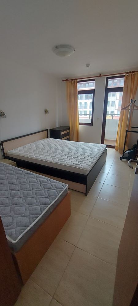 Geräumige Wohnung mit Meerpanorama in Sveti Vlas – Komfort, Grünflächen und prestigeträchtige Lage