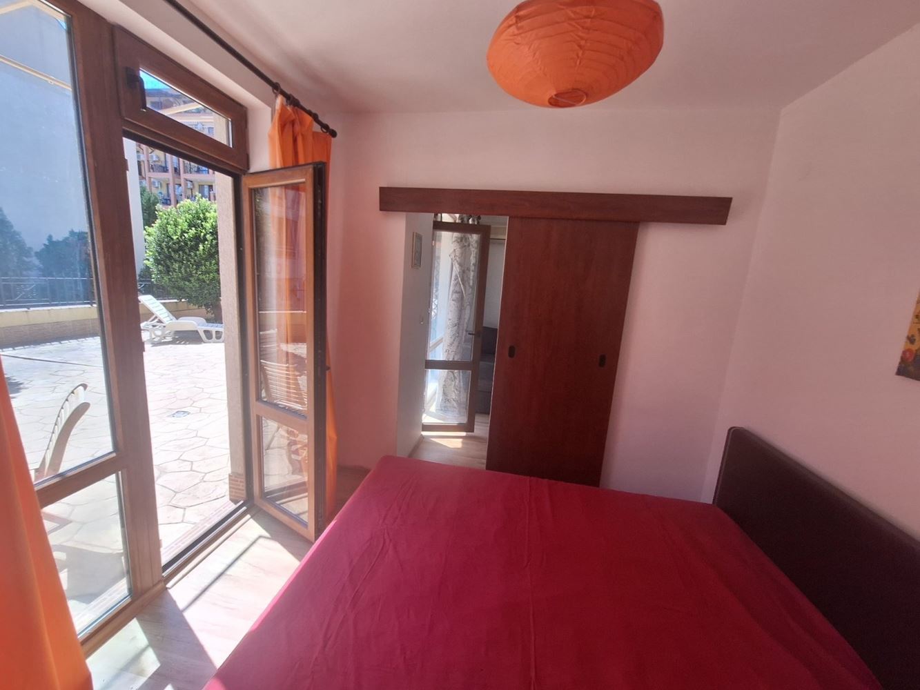 Gemütliche 2-Zimmer-Wohnung im Erdgeschoss, 300 Meter vom Meer in Sveti Vlas