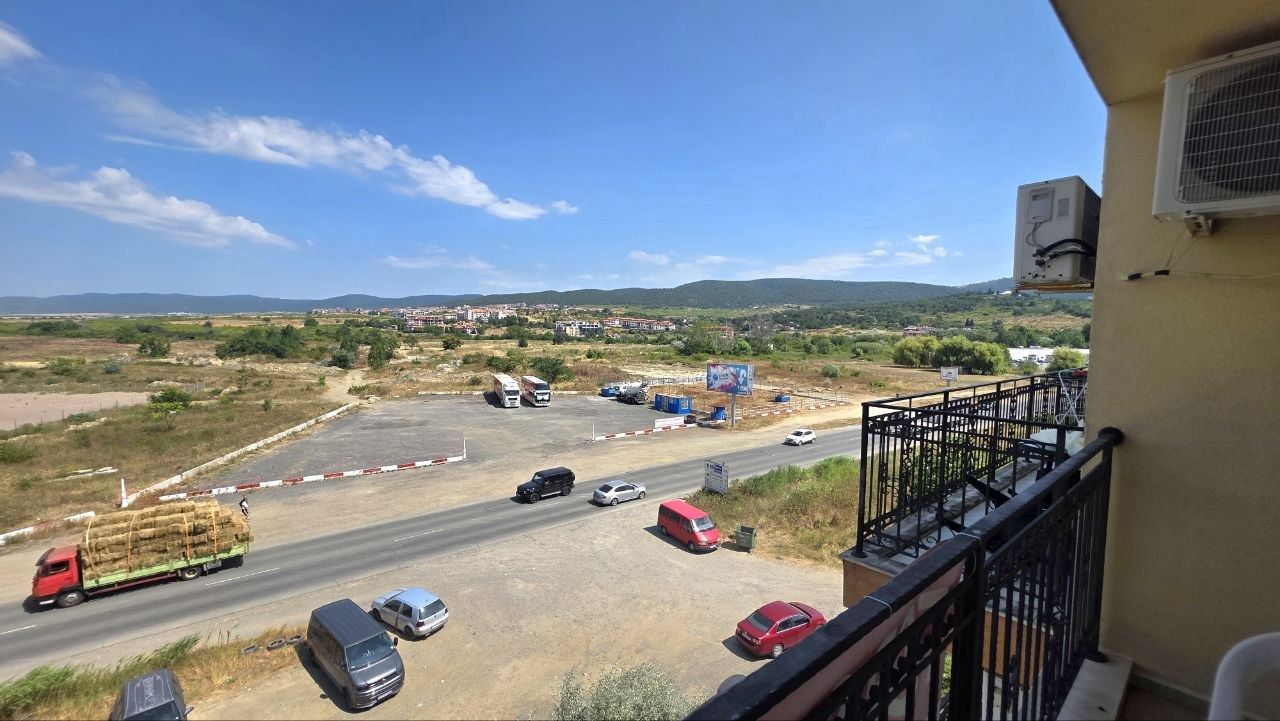 Geräumige Zweizimmerwohnung in der Nähe des Lidl-Supermarkts in Sonnenstrand