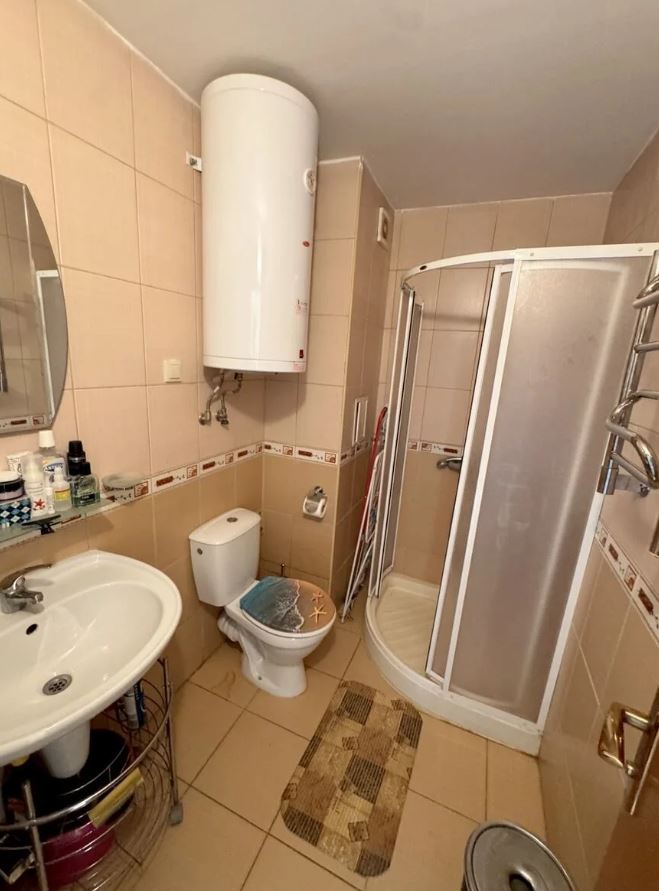 Geräumiges Apartment mit zwei Schlafzimmern in Sonnenstrand – Komfort, Ruhe und eine angenehme Umgebung