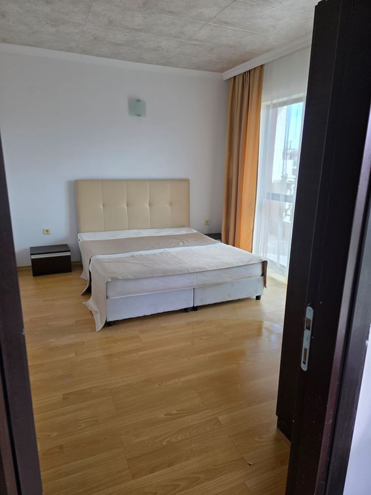 Ein-Zimmer-Wohnung mit Meerblick und Blick auf Alt-Nessebar in Sveti Vlas