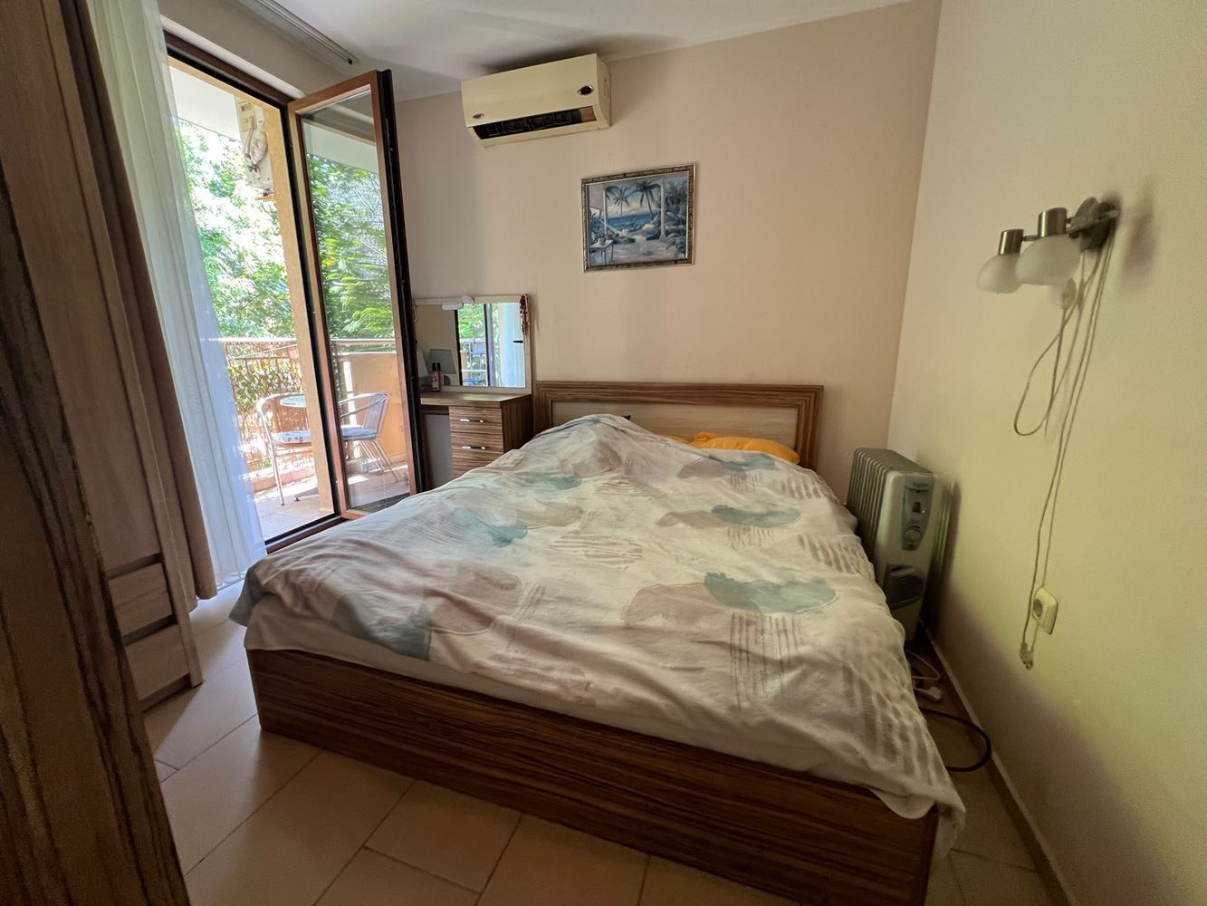Attraktive Zweizimmerwohnung im Grünen in einer Clubanlage in Sunny Beach