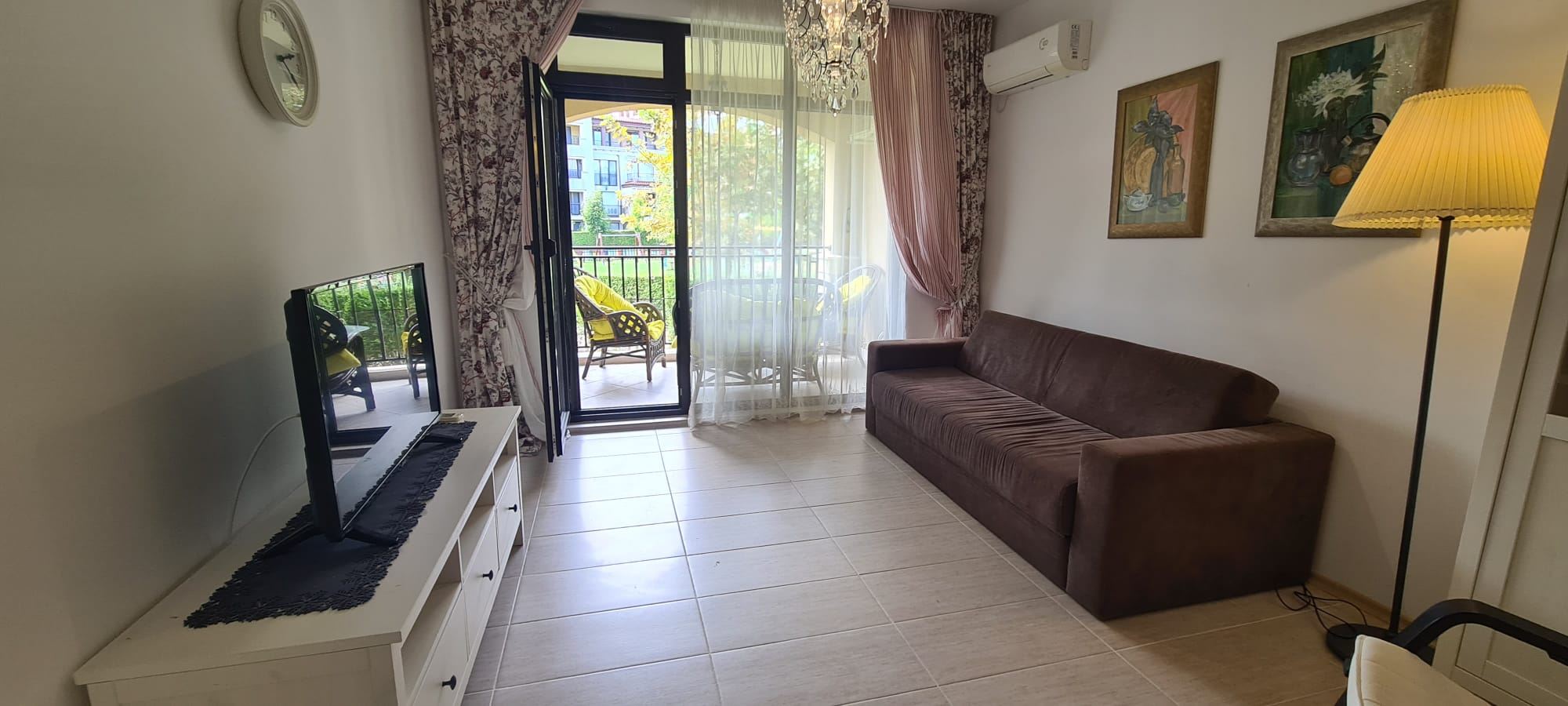 Luxuriöse Drei-Zimmer-Wohnung (Apartment mit zwei Schlafzimmern) in einem Elite-Komplex in Sosopol