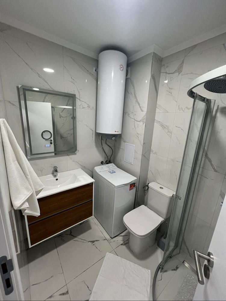 Luxuriöse 2-Zimmer-Wohnung in einer neuen Anlage – ideales Zuhause am Meer und Kapitalanlage