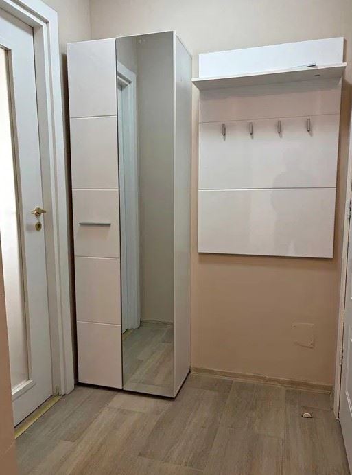 Wohnung in erster Meereslinie in Elenite – umfassende Renovierung, Haushaltsstrom und direkter Zugang zum Strand