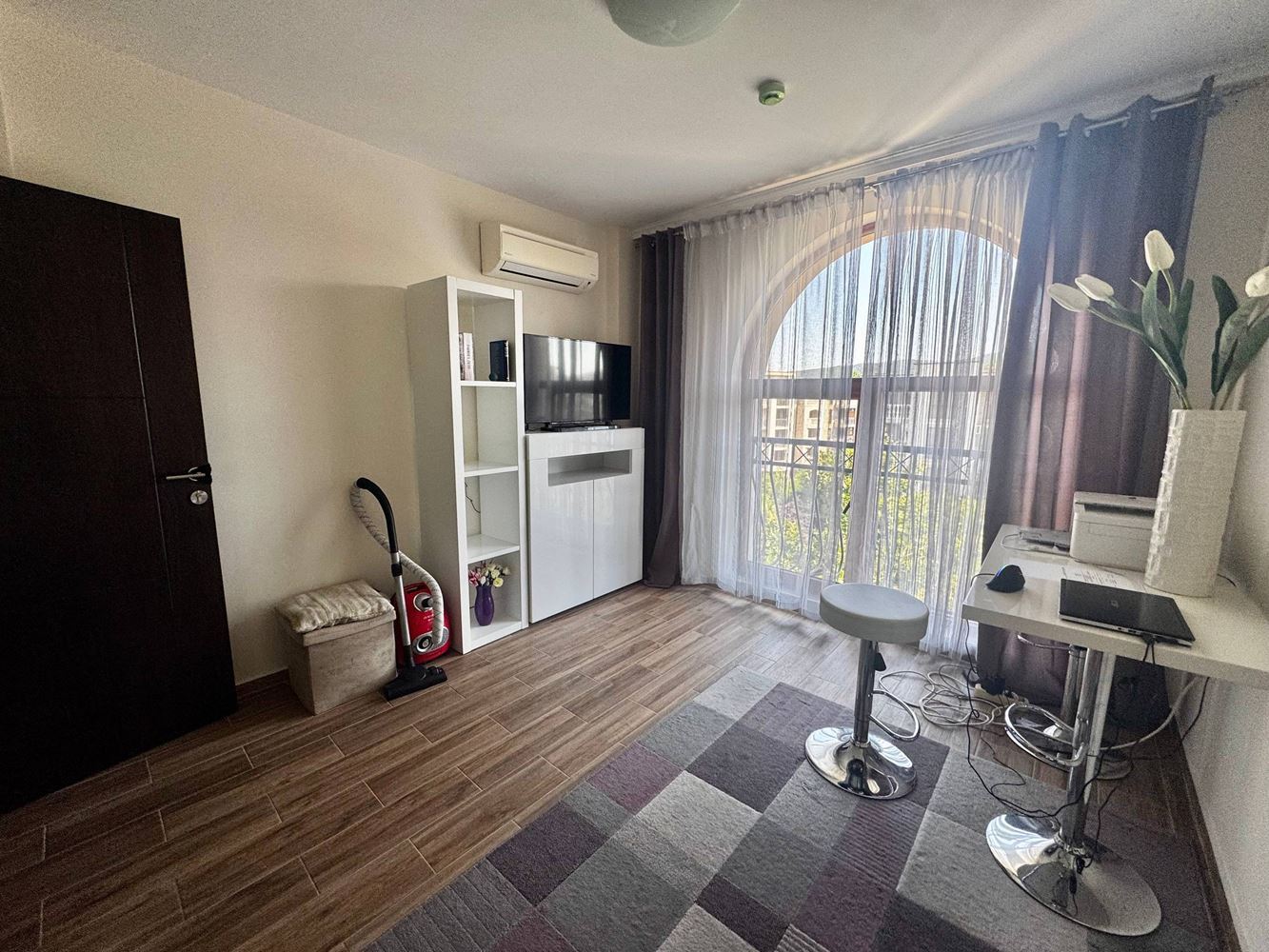 Luxuriöse 2-Zimmer-Wohnung in einer der prestigeträchtigsten Anlagen von Sonnenstrand