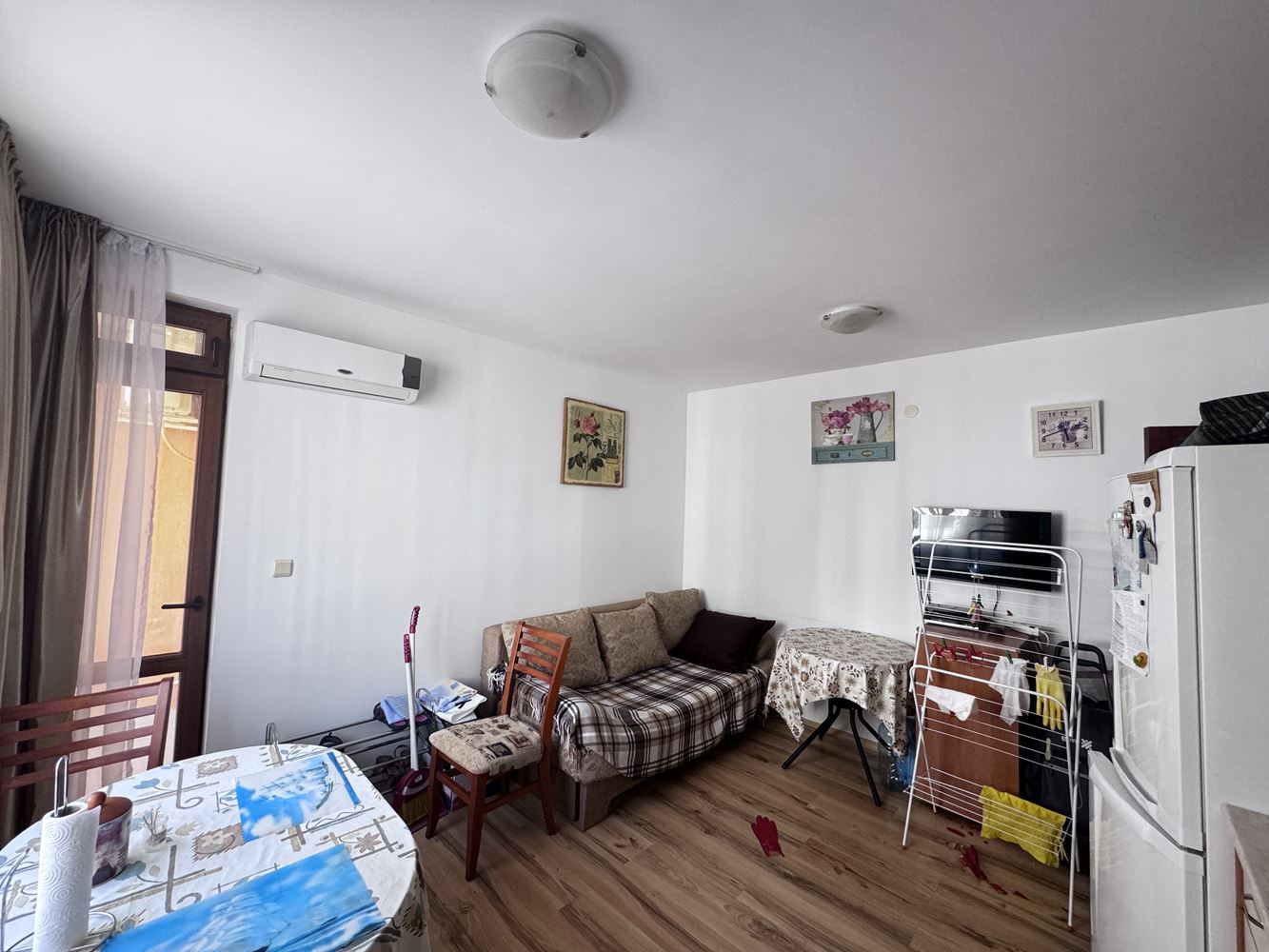 Zwei-Zimmer-Wohnung (mit einem Schlafzimmer) mit direktem Poolzugang im „Viktorio“-Komplex, Sveti Vlas – Komfort und Urlaubsfeeling