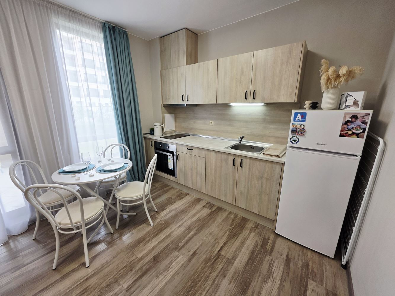 Meerkomfort mit eigenem Garten – 2-Zimmer-Wohnung mit einem Schlafzimmer nur wenige Schritte vom Strand in Sveti Vlas entfernt