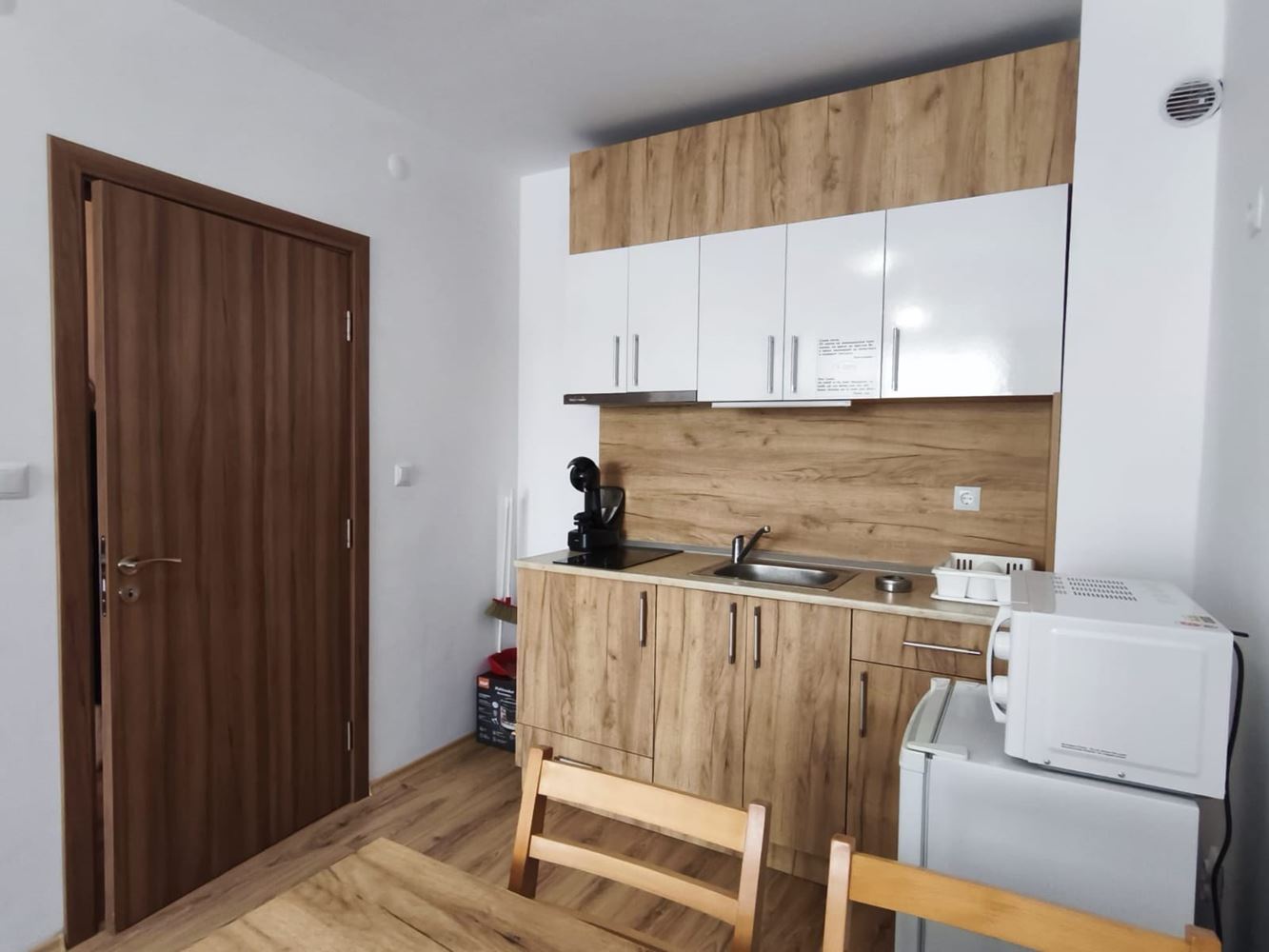 Geräumige Wohnung mit einem Schlafzimmer in Aheloy – bezugsfertig, nur wenige Schritte vom Meer entfernt
