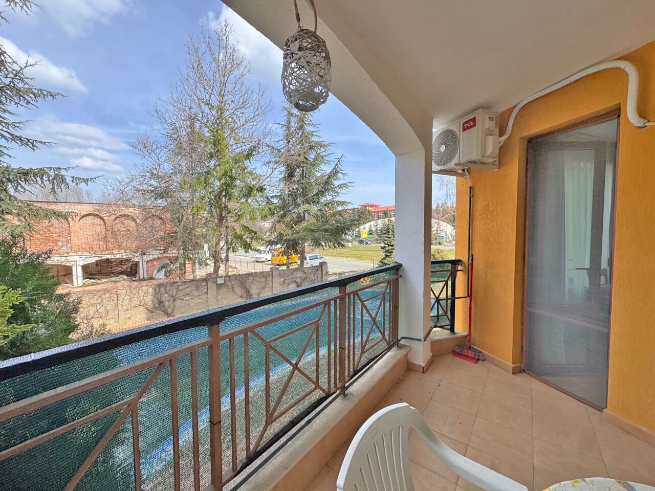Stilvolle 2-Zimmer-Wohnung mit Blick auf den Pool im Sonnenstrand Resort