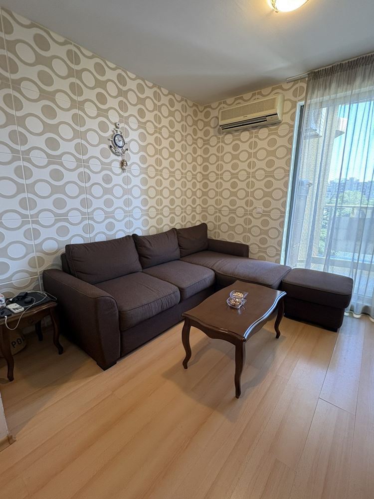 Geräumige 2-Zimmer-Maisonettewohnung in Sonnenstrand – bezugsfertig, mit niedrigen Instandhaltungskosten