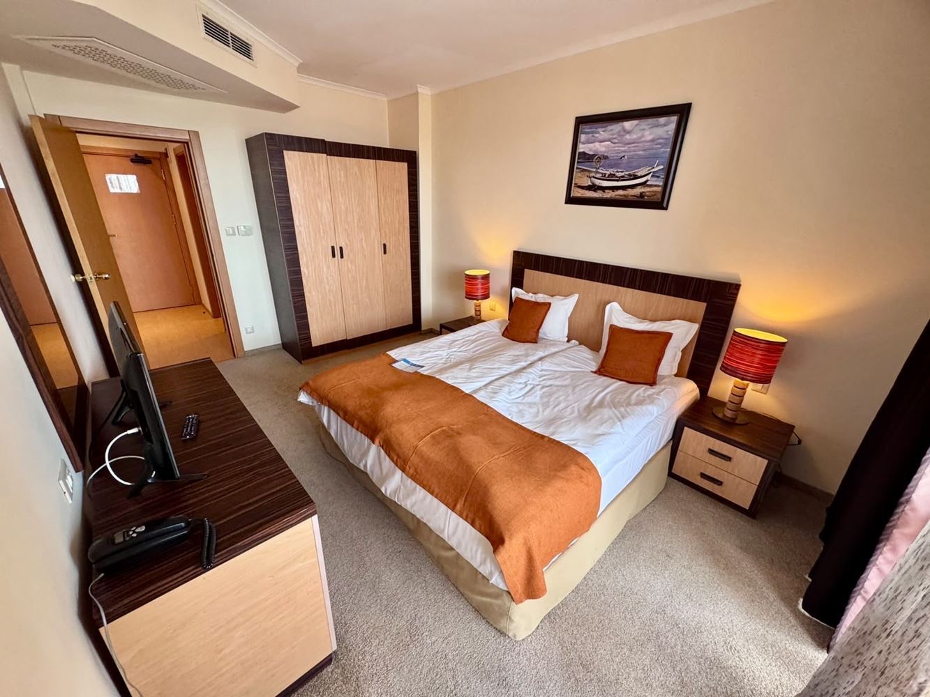 Zweizimmerwohnung in erster Meereslinie mit Panoramablick auf das Meer in Sonnenstrand