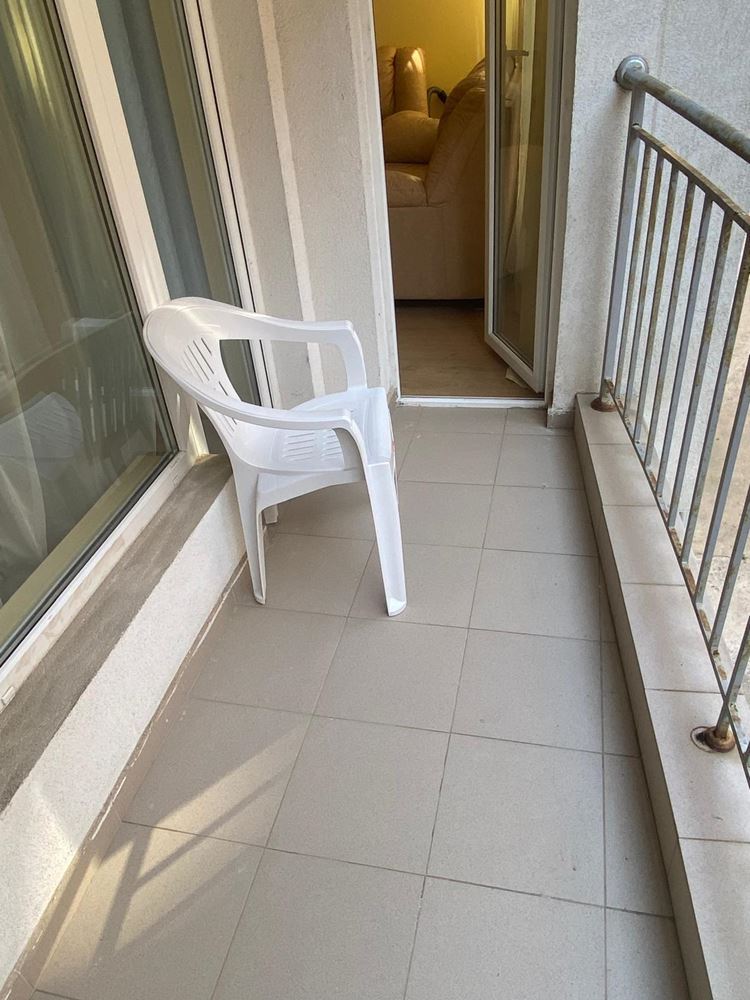 Möblierte Zweizimmerwohnung 50 m vom Meer entfernt in Pomorie