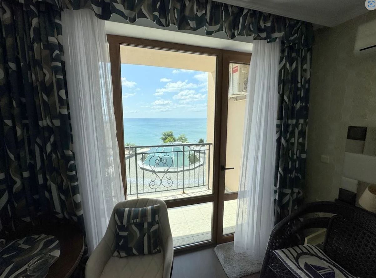 Luxuriöses Studio mit Meerblick im Herzen von Sveti Vlas