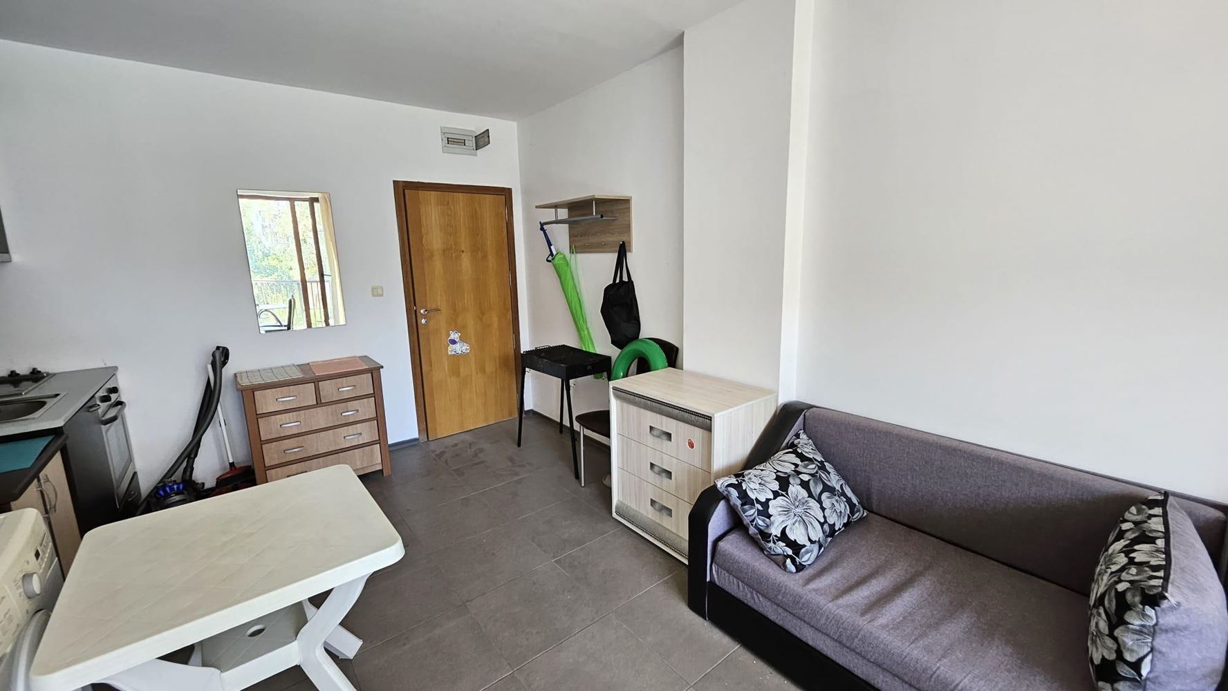 Wohnung in einer Wohnanlage in Sonnenstrand mit Swimmingpools, Restaurant und niedriger Instandhaltungsgebühr