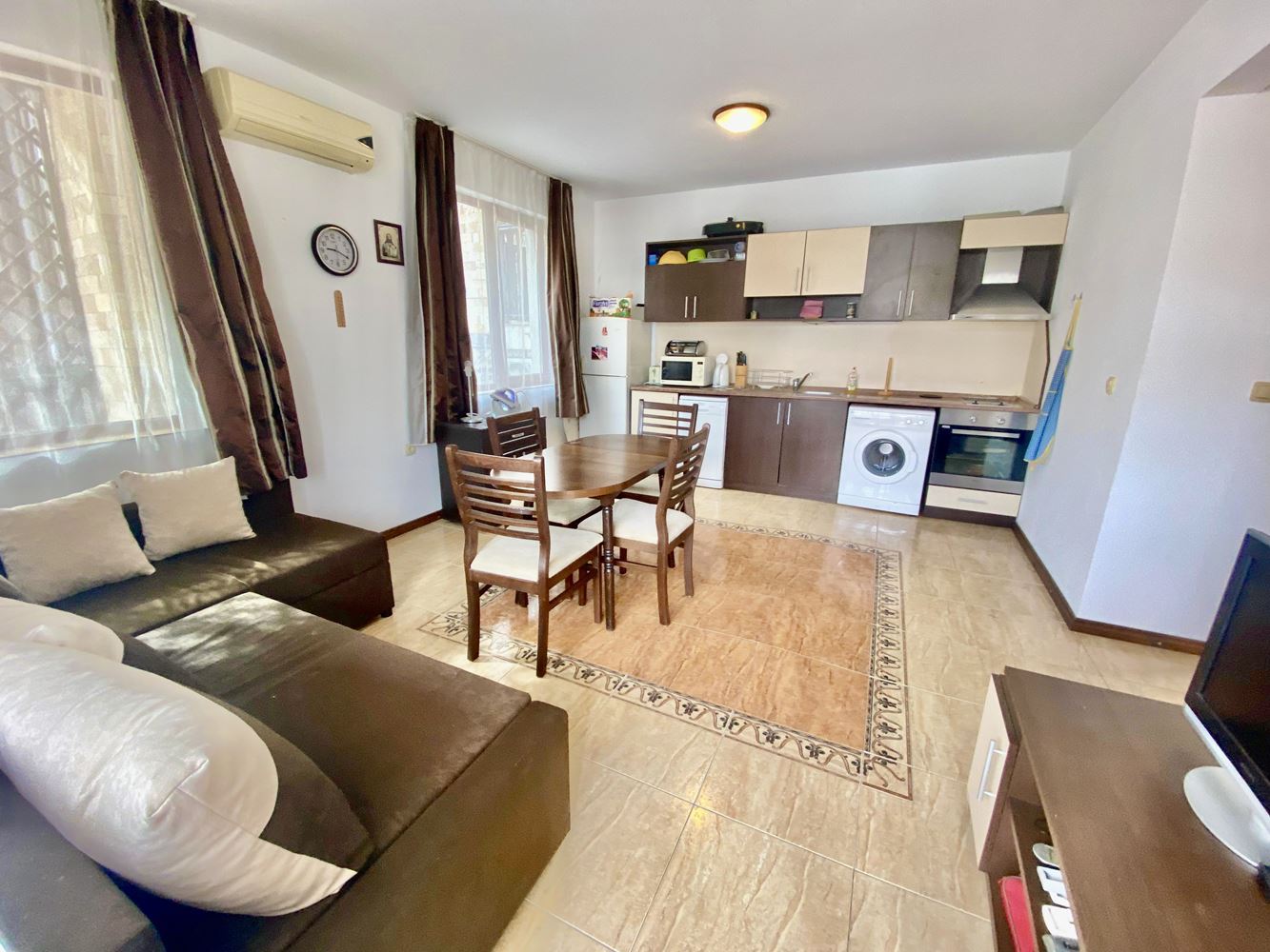 Luxusapartment in erster Meereslinie in Sweti Wlas – zwei Schlafzimmer, Meerblick und vollständige Infrastruktur