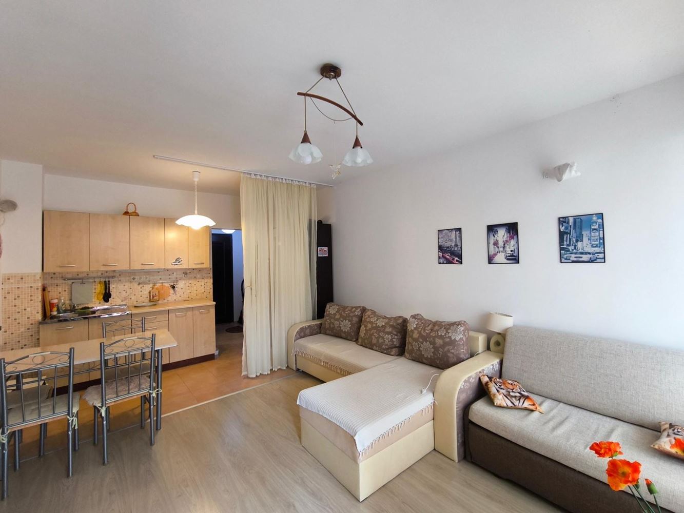 Geräumiges und helles Studio in Pomorie – zentrale Lage, niedrige Kosten und ausgezeichnete Investition