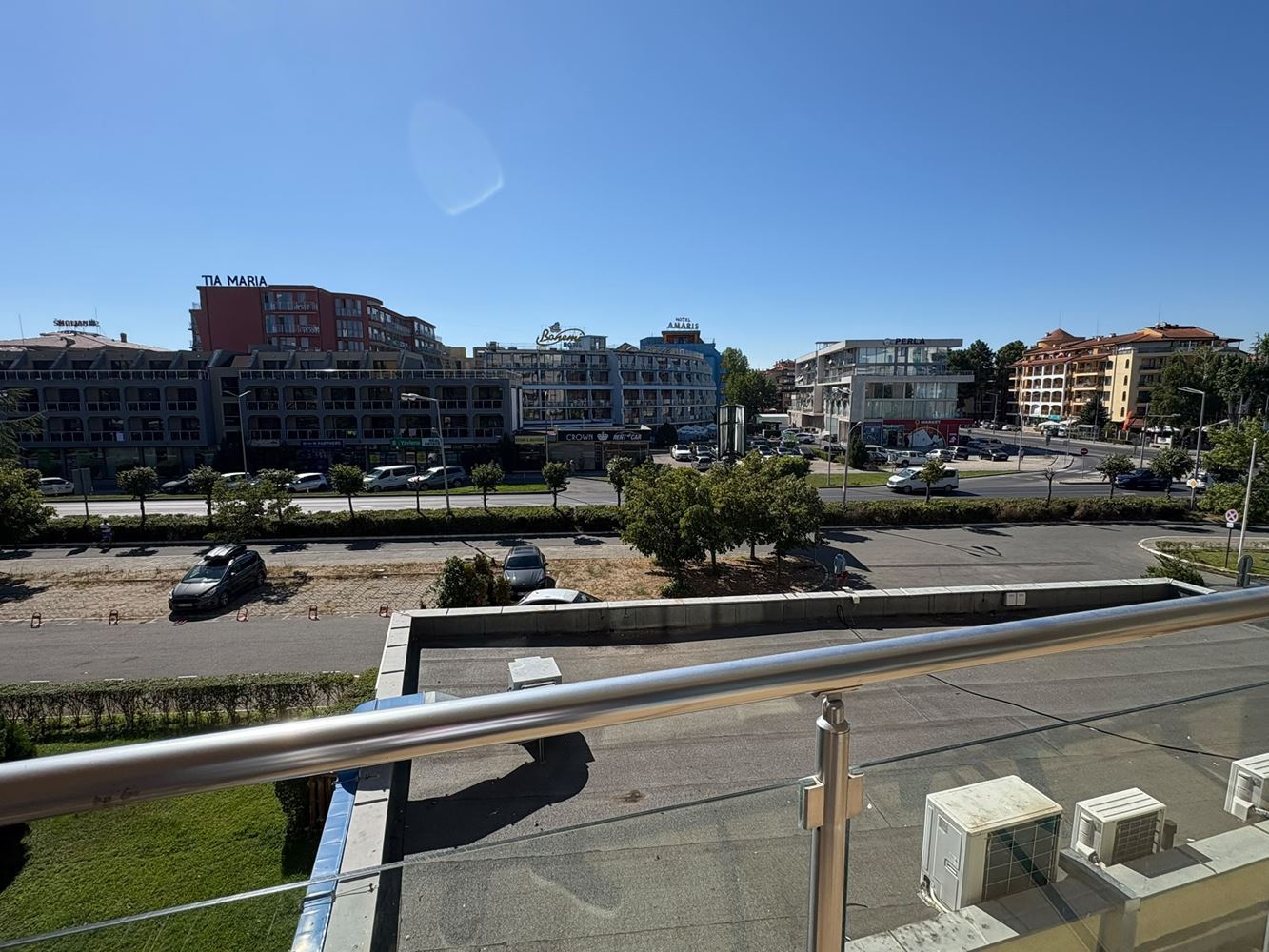 2-Zimmer-Wohnung in Sonnenstrand – Komfort in einer Anlage mit Swimmingpools und Wasserrutschen