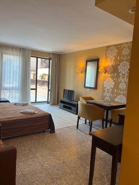 Geräumiges Studio in einem Luxuskomplex nur 50 m vom Strand in Sonnenstrand