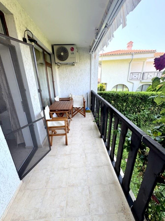 Wohnung mit Meerblick in Sveti Vlas – die perfekte Wahl für Urlaub und Investition nur wenige Schritte vom Meer entfernt