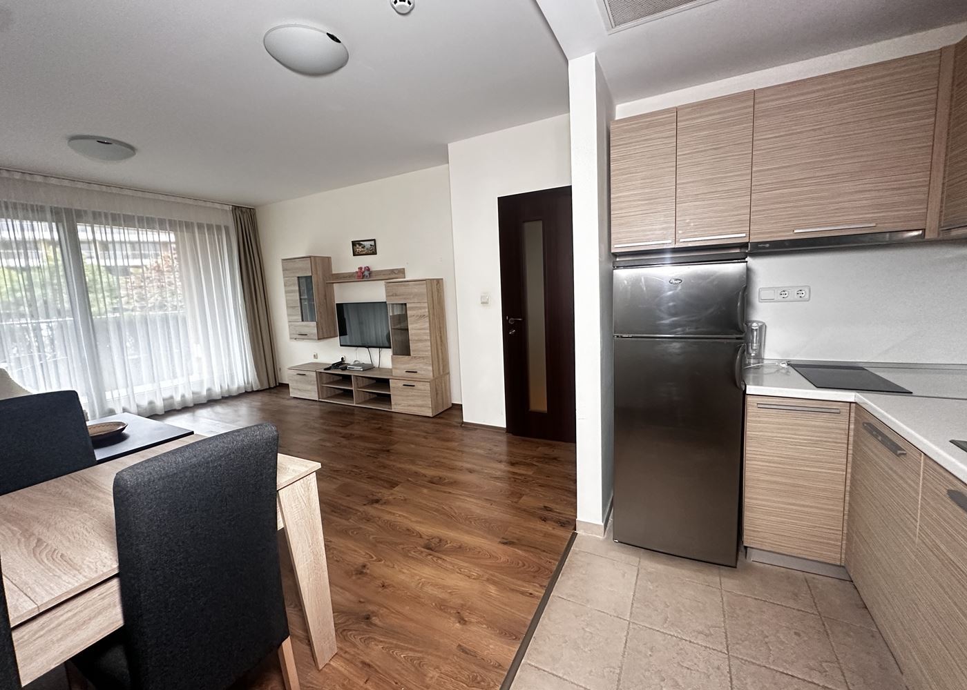 Geräumige Zweizimmerwohnung in einer luxuriösen und beeindruckenden Anlage in Sonnenstrand