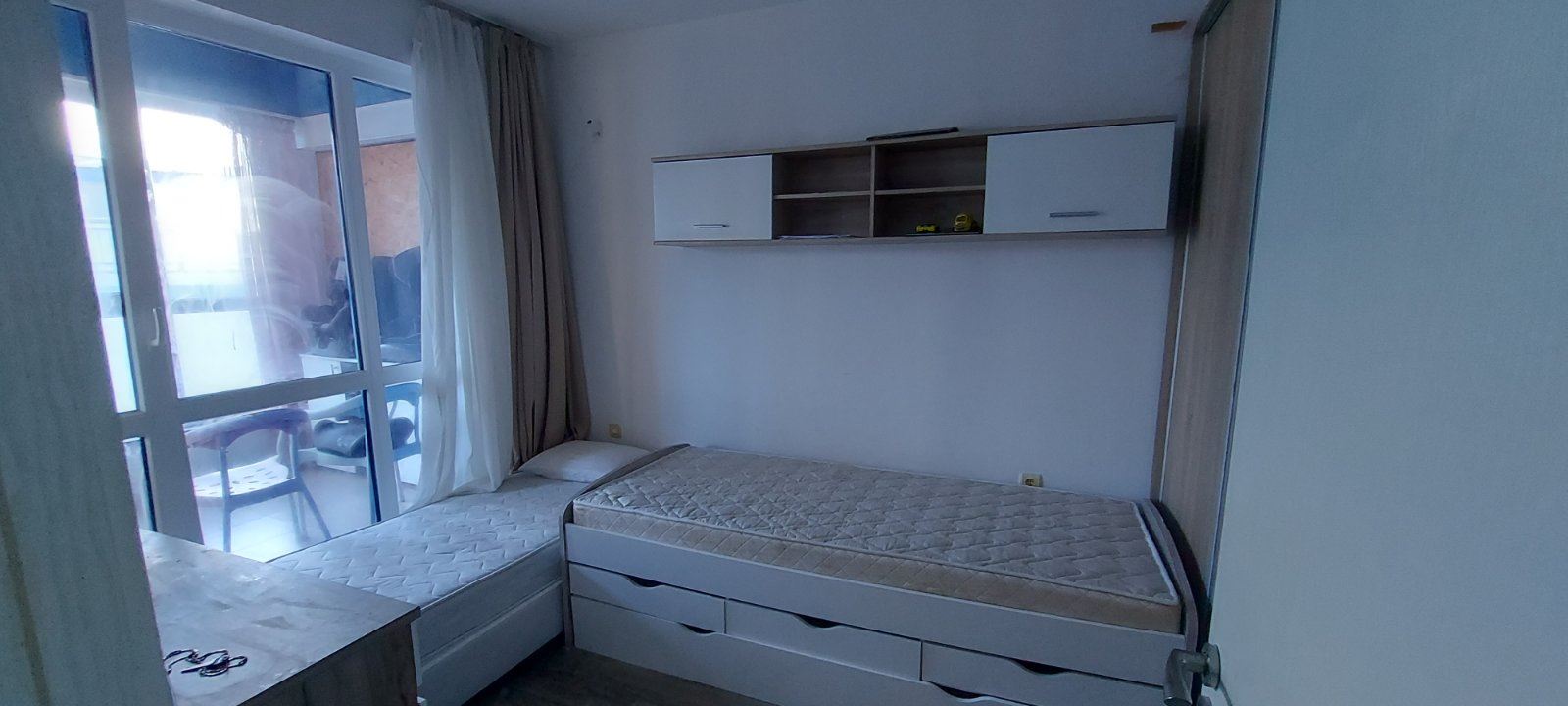 Pomorie – 3-Zimmer-Wohnung mit zwei Schlafzimmern und Meerblick in einer Anlage mit Swimmingpool und Parkplatz
