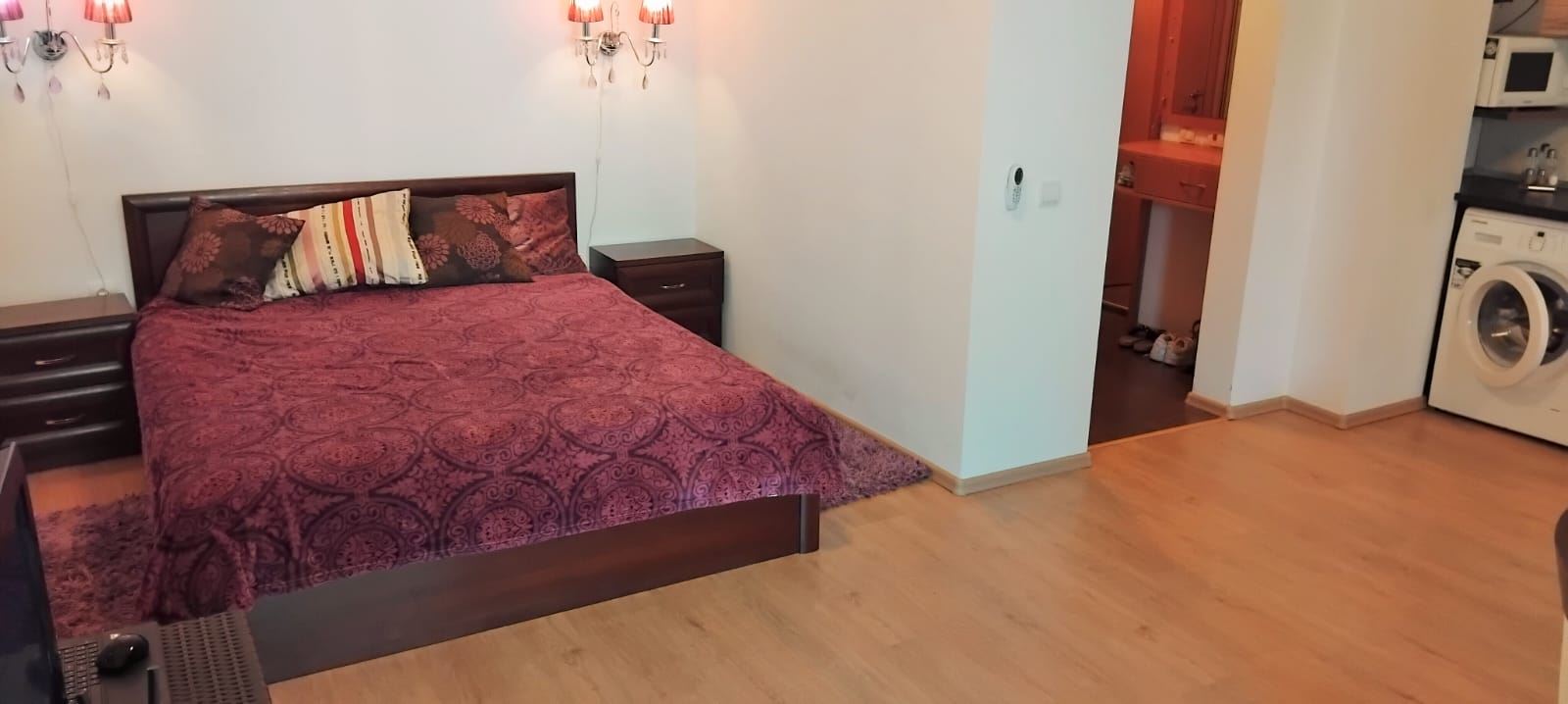 Geräumiges Studio mit Poolblick in einer ruhigen Anlage in Sveti Vlas – Komfort und Gemütlichkeit am Meer
