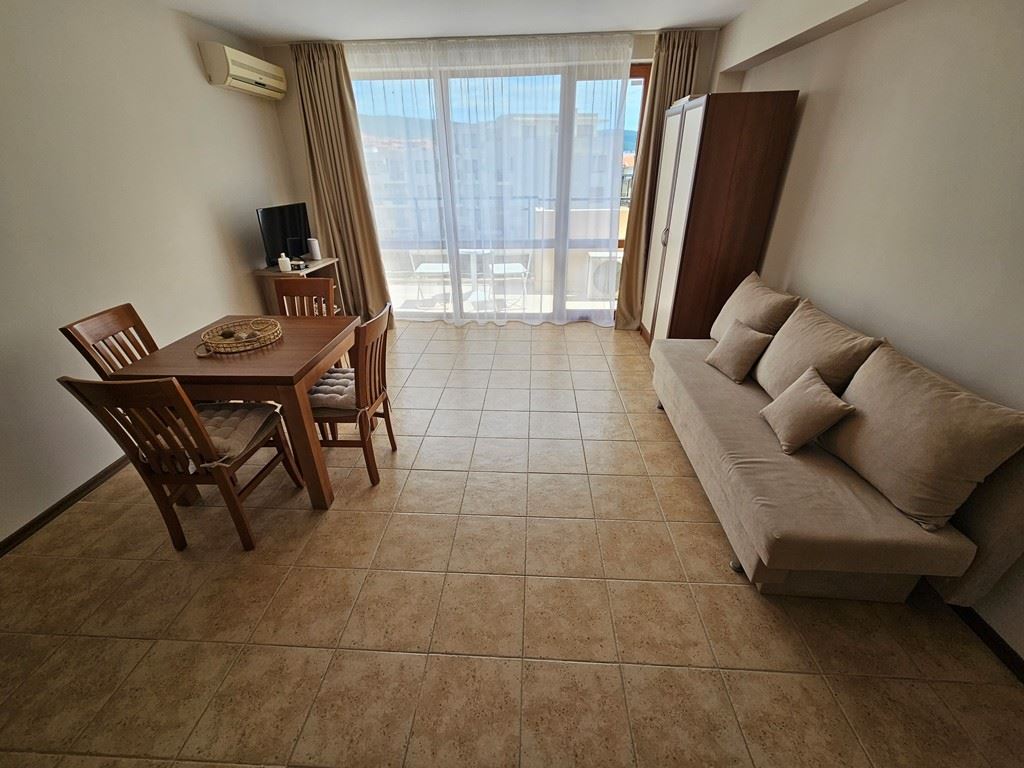 2-Zimmer-Wohnung mit Panoramablick und ausgezeichneter Lage in Sunny Beach