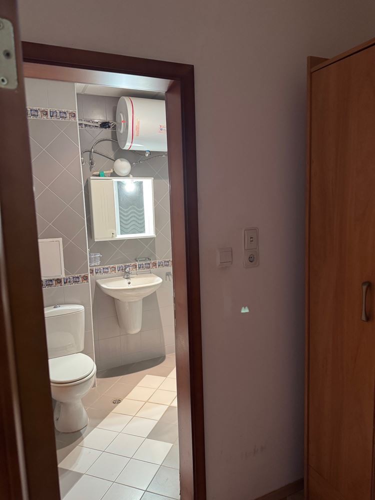 Geräumiges Studio mit Poolblick in Sonnenstrand – Haushaltsstrom und ausgezeichnete Infrastruktur