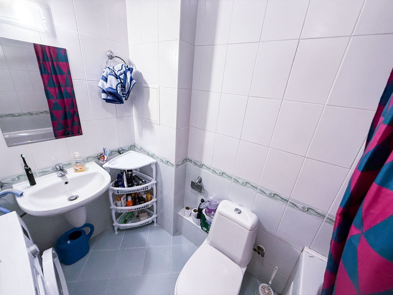 Großzügige Zweizimmerwohnung mit kleinem Privatgarten und großer Veranda in einer Anlage bei Aheloy