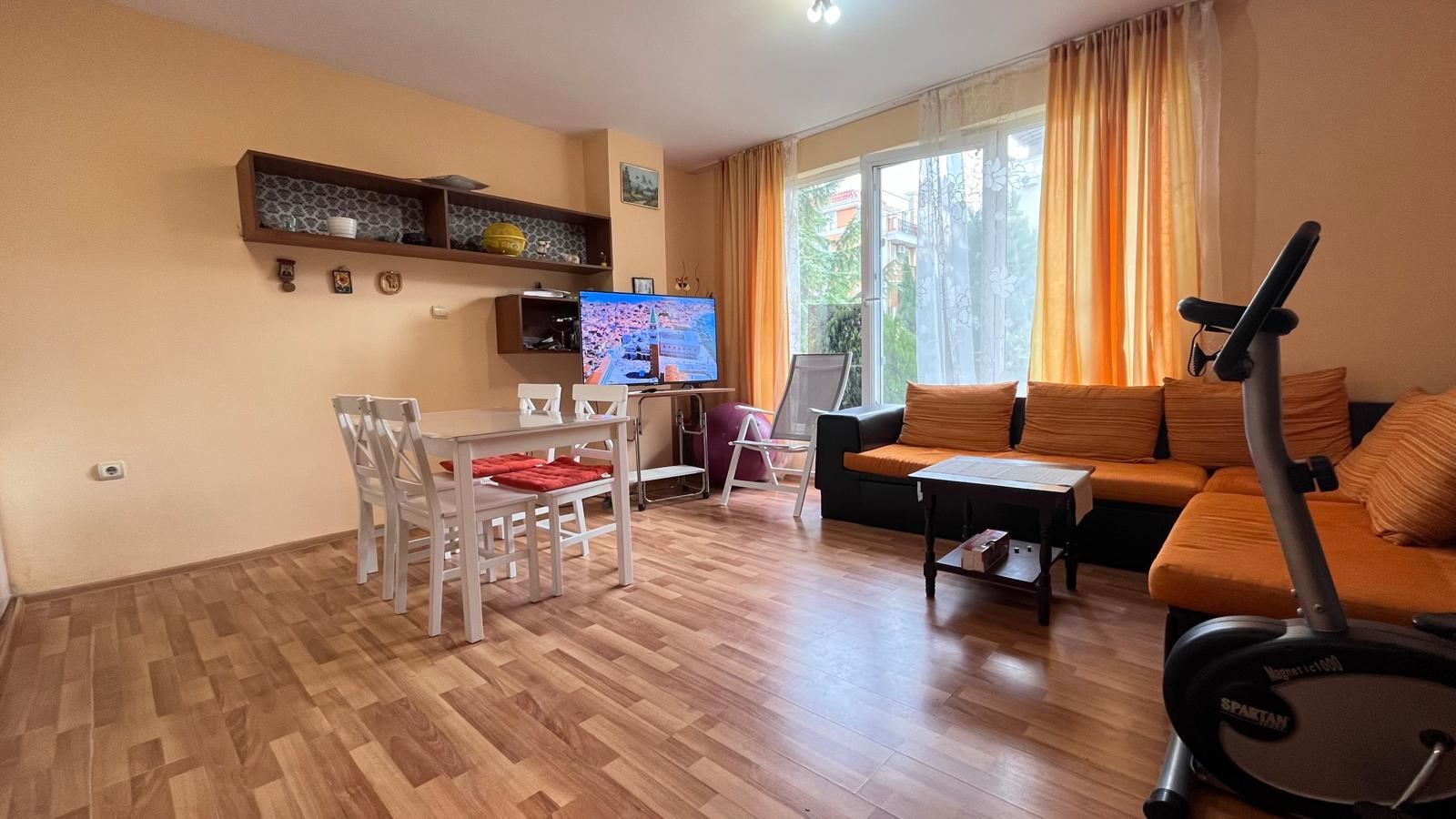 Gemütliche Zweizimmerwohnung mit direktem Gartenzugang im Herzen von Ravda